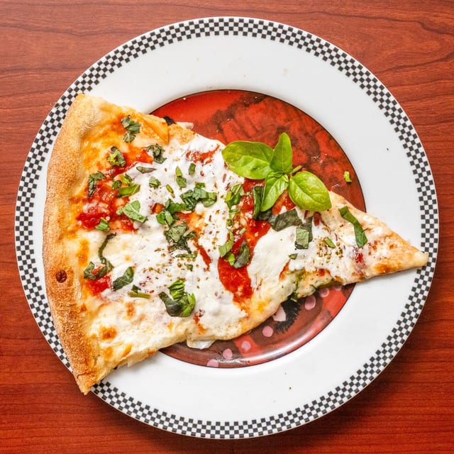 Margherita Pizza.